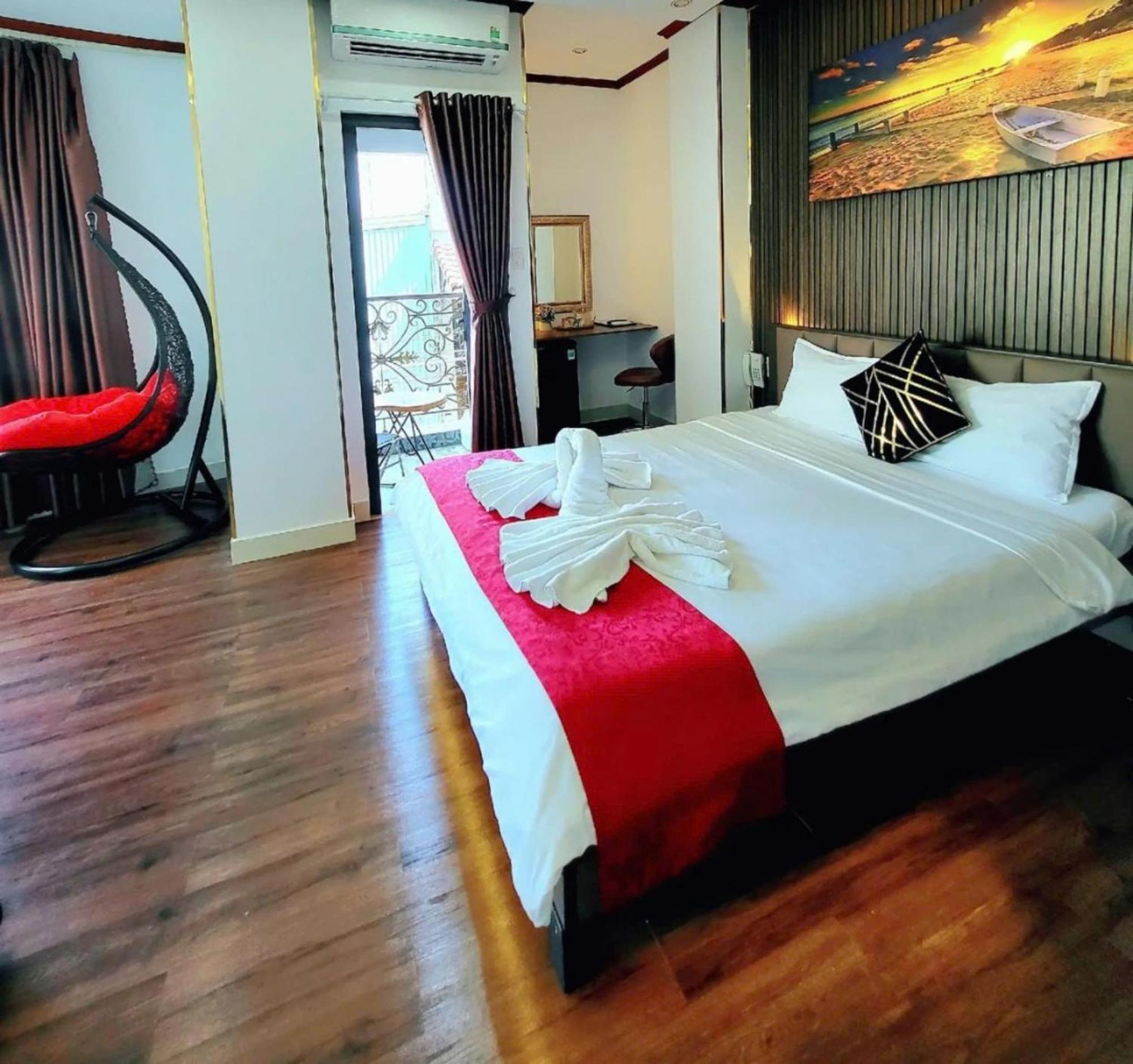 Ha Hotel & Apartment Vung Tau Exterior photo
