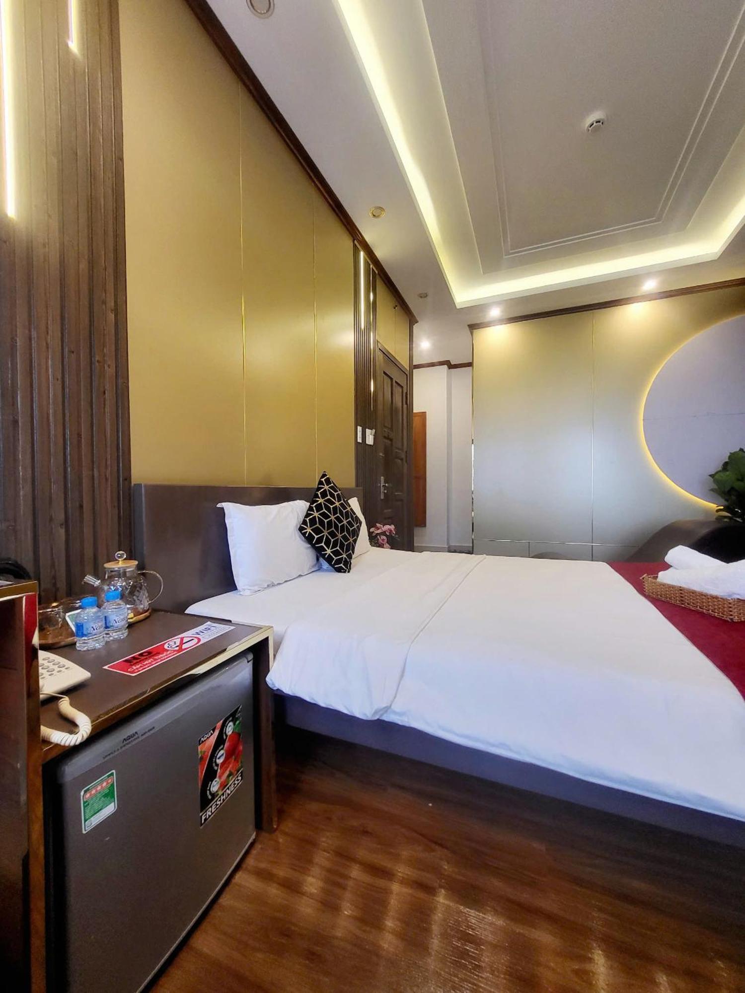 Ha Hotel & Apartment Vung Tau Exterior photo