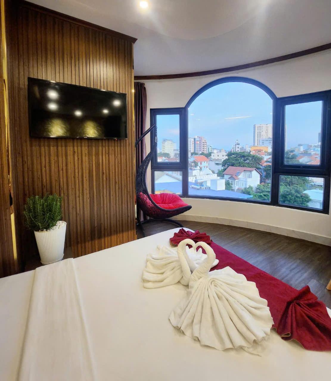 Ha Hotel & Apartment Vung Tau Exterior photo